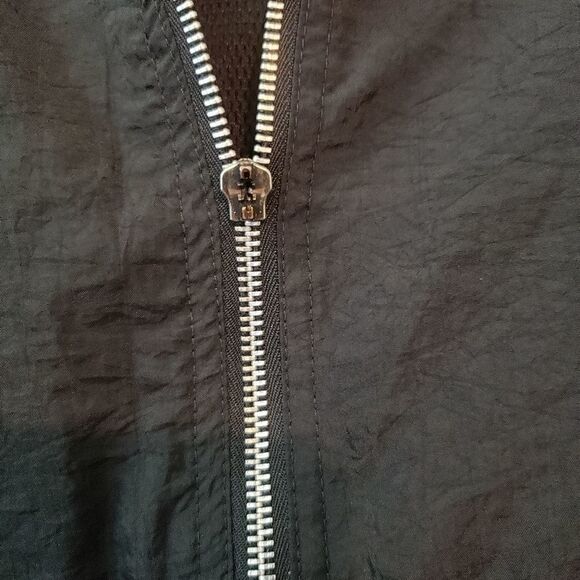 Reebok Pullover - Picture 4 of 4